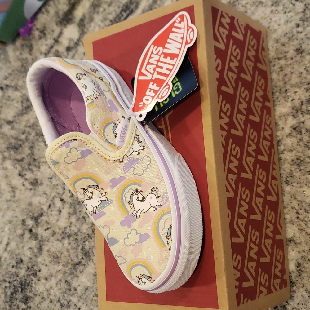 Vans Classic Slip-On Off White Glow in The Dark Unicorn Kids Girls Size 12 New